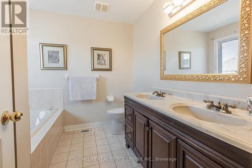 48 Prince Of Whales Drive, Barrie (Innis-Shore), ON - Indoor Photo Showing Bathroom