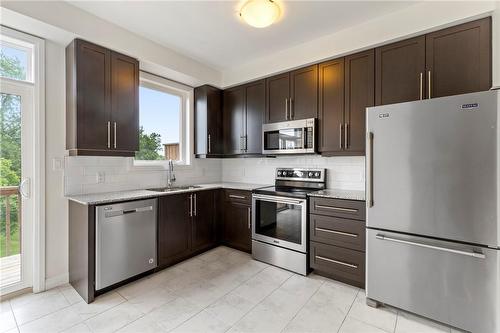 1169 Garner Road E|Unit #29, Hamilton, ON - Indoor Photo Showing Kitchen