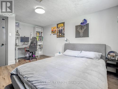 42 Frontenac Avenue, Toronto (Bedford Park-Nortown), ON - Indoor Photo Showing Bedroom