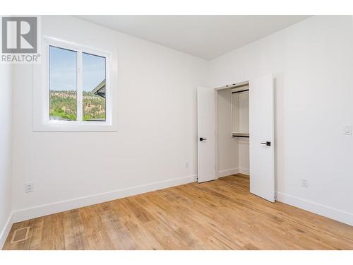 1946 Hemmerling Court, Kelowna, BC - Indoor Photo Showing Other Room