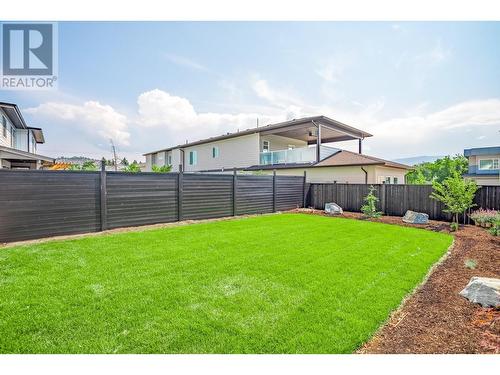 1946 Hemmerling Court, Kelowna, BC - Outdoor