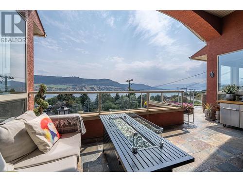 7551 Tronson Road, Vernon, BC - Outdoor With Exterior