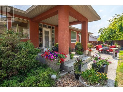 7551 Tronson Road, Vernon, BC - Outdoor