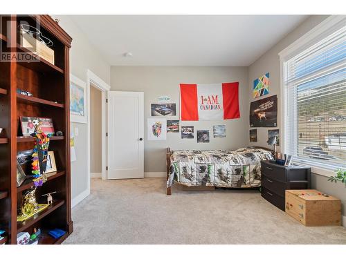 2699 Ridgemount Drive, West Kelowna, BC - Indoor Photo Showing Bedroom