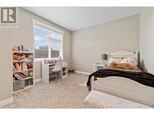 2699 Ridgemount Drive, West Kelowna, BC - Indoor Photo Showing Bedroom