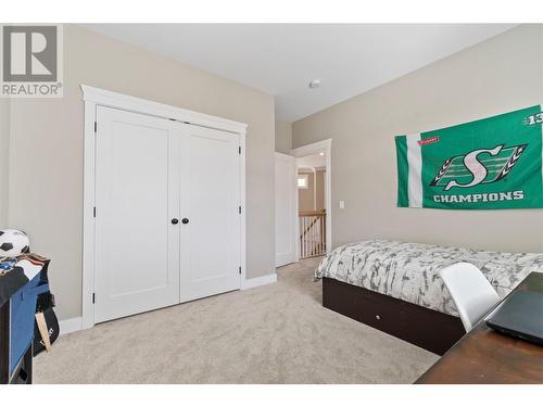 2699 Ridgemount Drive, West Kelowna, BC - Indoor Photo Showing Bedroom