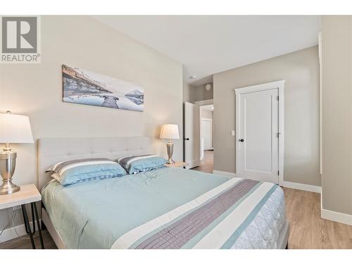 2699 Ridgemount Drive, West Kelowna, BC - Indoor Photo Showing Bedroom