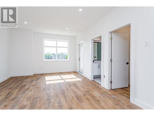 1948 Hemmerling Court, Kelowna, BC - Indoor Photo Showing Other Room