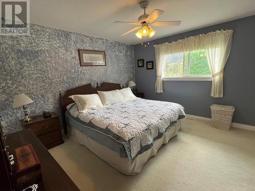 4941 4Th Avenue, Smithers, BC - Indoor Photo Showing Bedroom