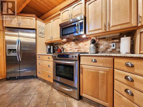 11885 Muralt Road, Prince George, BC - Indoor Photo Showing Kitchen