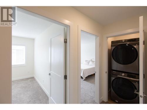 407 4274 22Nd Avenue, Prince George, BC - Indoor Photo Showing Laundry Room