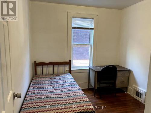 703-705 Partington Avenue, Windsor, ON - Indoor Photo Showing Bedroom