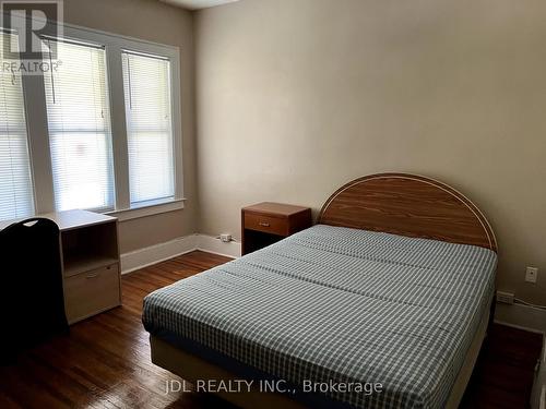 703-705 Partington Avenue, Windsor, ON - Indoor Photo Showing Bedroom