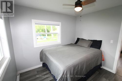 3 Antiquary Road, Kawartha Lakes, ON - Indoor Photo Showing Bedroom