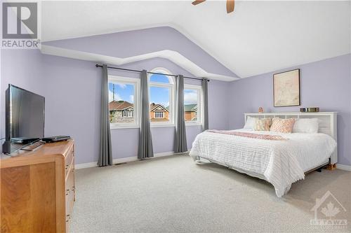 16 Halkirk Avenue, Ottawa, ON - Indoor Photo Showing Bedroom