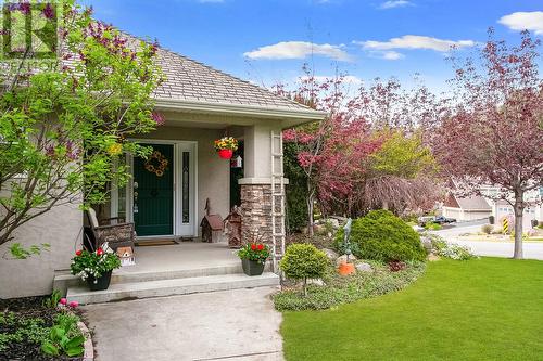 3316 Ridge Boulevard, West Kelowna, BC - Outdoor