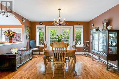 3316 Ridge Boulevard, West Kelowna, BC - Indoor Photo Showing Dining Room