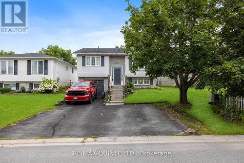 7 Faraday Gardens, Belleville, ON - Outdoor With Facade