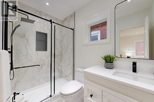 155 Northland Avenue, Toronto (Rockcliffe-Smythe), ON - Indoor Photo Showing Bathroom