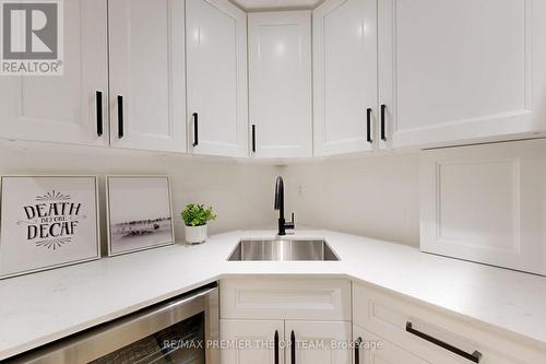 155 Northland Avenue, Toronto (Rockcliffe-Smythe), ON - Indoor Photo Showing Kitchen