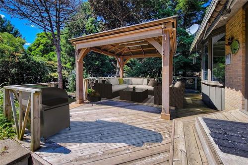 10 Onondaga Drive, Hamilton, ON - Outdoor With Deck Patio Veranda