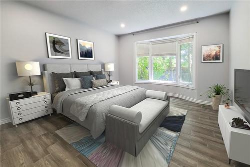 10 Onondaga Drive, Hamilton, ON - Indoor Photo Showing Bedroom