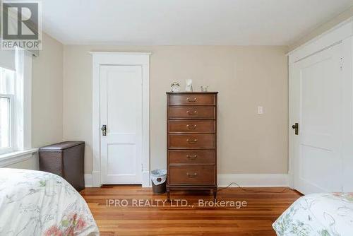 67 Mill Street S, Brampton (Downtown Brampton), ON - Indoor Photo Showing Bedroom