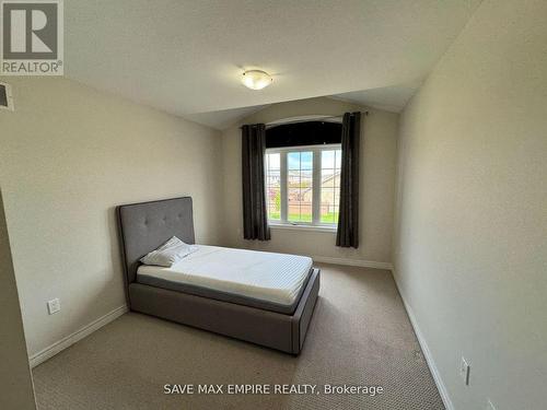 6313 Dores Drive, Niagara Falls, ON - Indoor Photo Showing Bedroom