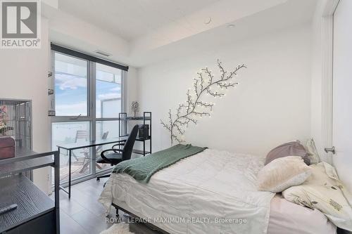 1404 - 15 Lower Jarvis Street, Toronto (Waterfront Communities), ON - Indoor Photo Showing Bedroom