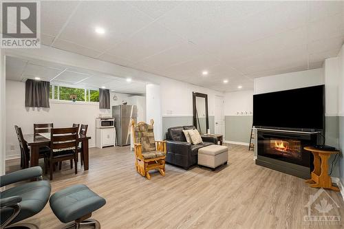 1530 Beaconfield Street, Ottawa, ON - Indoor With Fireplace