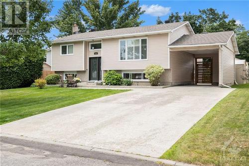 1530 Beaconfield Street, Ottawa, ON - Outdoor With Facade