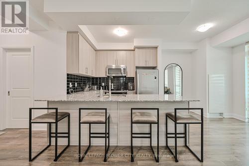 803 - 55 Yorkland Boulevard, Brampton (Goreway Drive Corridor), ON - Indoor Photo Showing Kitchen