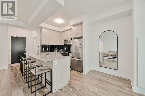 803 - 55 Yorkland Boulevard, Brampton (Goreway Drive Corridor), ON - Indoor Photo Showing Kitchen