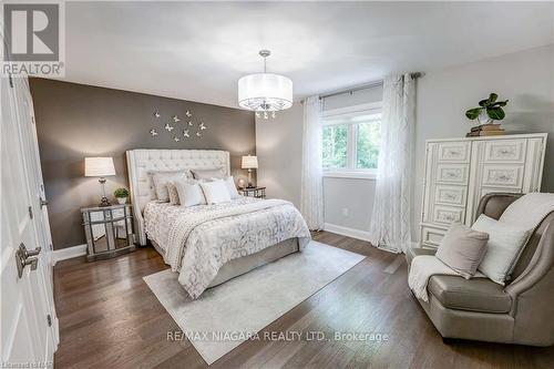 26 Olde School Court, St. Catharines, ON - Indoor Photo Showing Bedroom