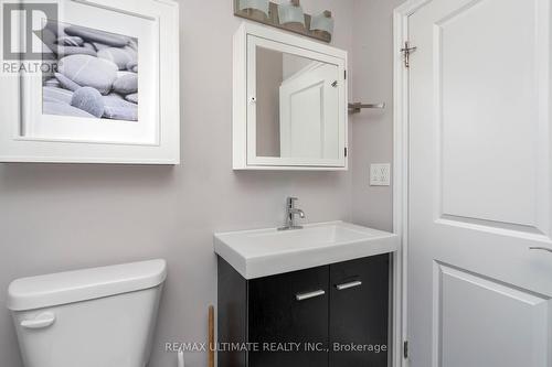 290 Westmount Avenue, Toronto (Oakwood Village), ON - Indoor Photo Showing Bathroom