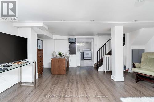 290 Westmount Avenue, Toronto (Oakwood Village), ON - Indoor