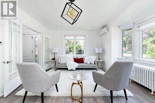 290 Westmount Avenue, Toronto (Oakwood Village), ON - Indoor Photo Showing Living Room