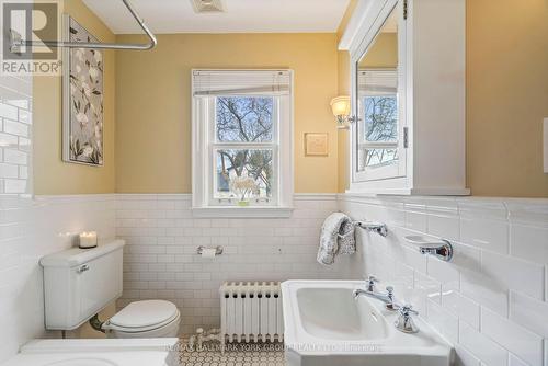 169 Clarence Street, Vaughan (West Woodbridge), ON - Indoor Photo Showing Bathroom