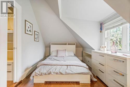 169 Clarence Street, Vaughan (West Woodbridge), ON - Indoor Photo Showing Bedroom