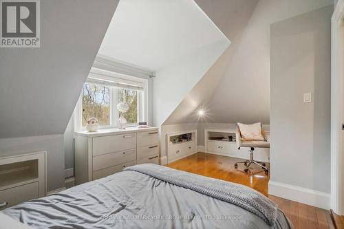 169 Clarence Street, Vaughan (West Woodbridge), ON - Indoor Photo Showing Bedroom