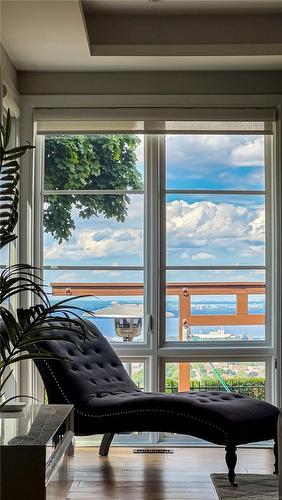 Best Seat In The House - 147 Mountain Park Avenue, Hamilton, ON - Indoor