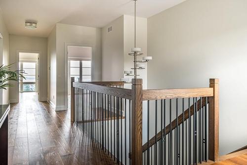 Second Floor - 147 Mountain Park Avenue, Hamilton, ON - Indoor Photo Showing Other Room