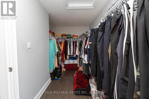 124 Drexler Avenue, Guelph/Eramosa (Rockwood), ON - Indoor With Storage