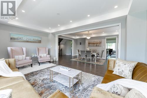 124 Drexler Avenue, Guelph/Eramosa (Rockwood), ON - Indoor Photo Showing Living Room