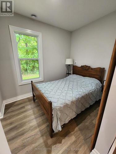 288 Elm Street W, Chatham-Kent (Bothwell), ON - Indoor Photo Showing Bedroom