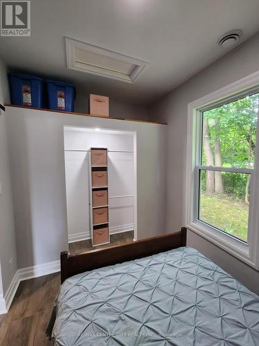 288 Elm Street W, Chatham-Kent (Bothwell), ON - Indoor Photo Showing Bedroom