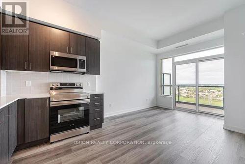 2611 - 1455 Celebration Drive W, Pickering, ON - Indoor Photo Showing Kitchen