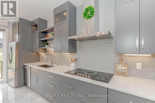 12 Tindall Crescent, East Luther Grand Valley, ON - Indoor Photo Showing Kitchen With Upgraded Kitchen