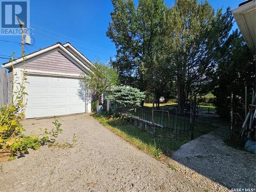 109 Lorne Street E, Swift Current, SK - Outdoor