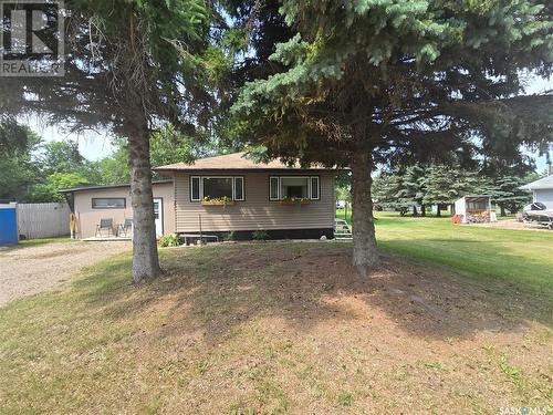 231 Laurier Street, Glenavon, SK - Outdoor